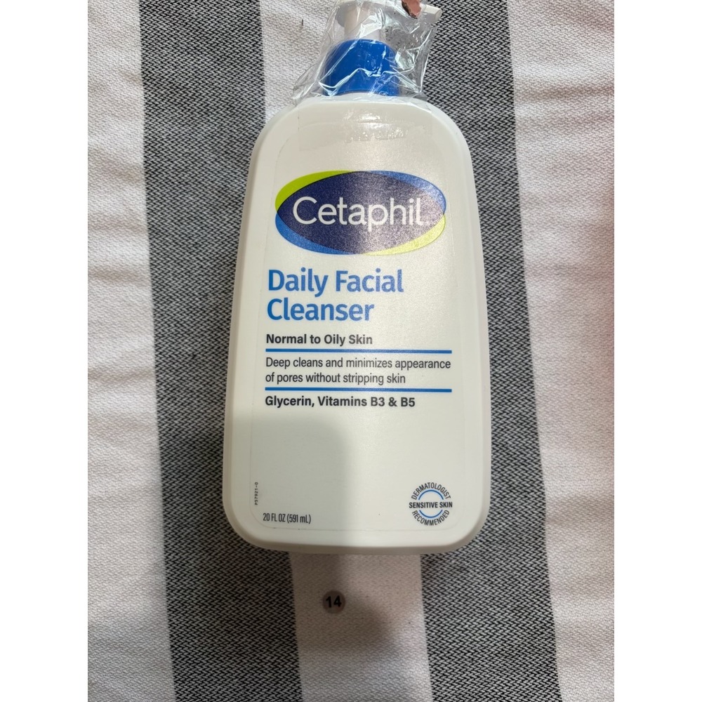 Cetaphil Daily Facial Cleanser Normal to Oily Skin 20 fl oz
